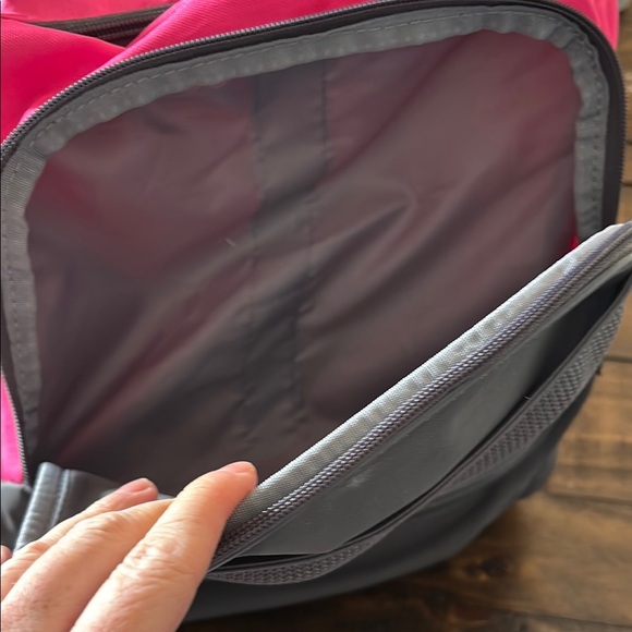 Under Armour Pink and Gray Travel Bag - Picture 5 of 6
